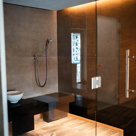 Pomorze - Basen, Parking, Fitness Kołobrzeg